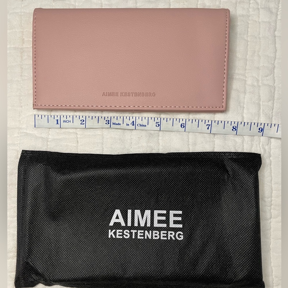 Amiee Kestenberg Pink Women’s Wallet (Only opened for pics) Brand New Condition